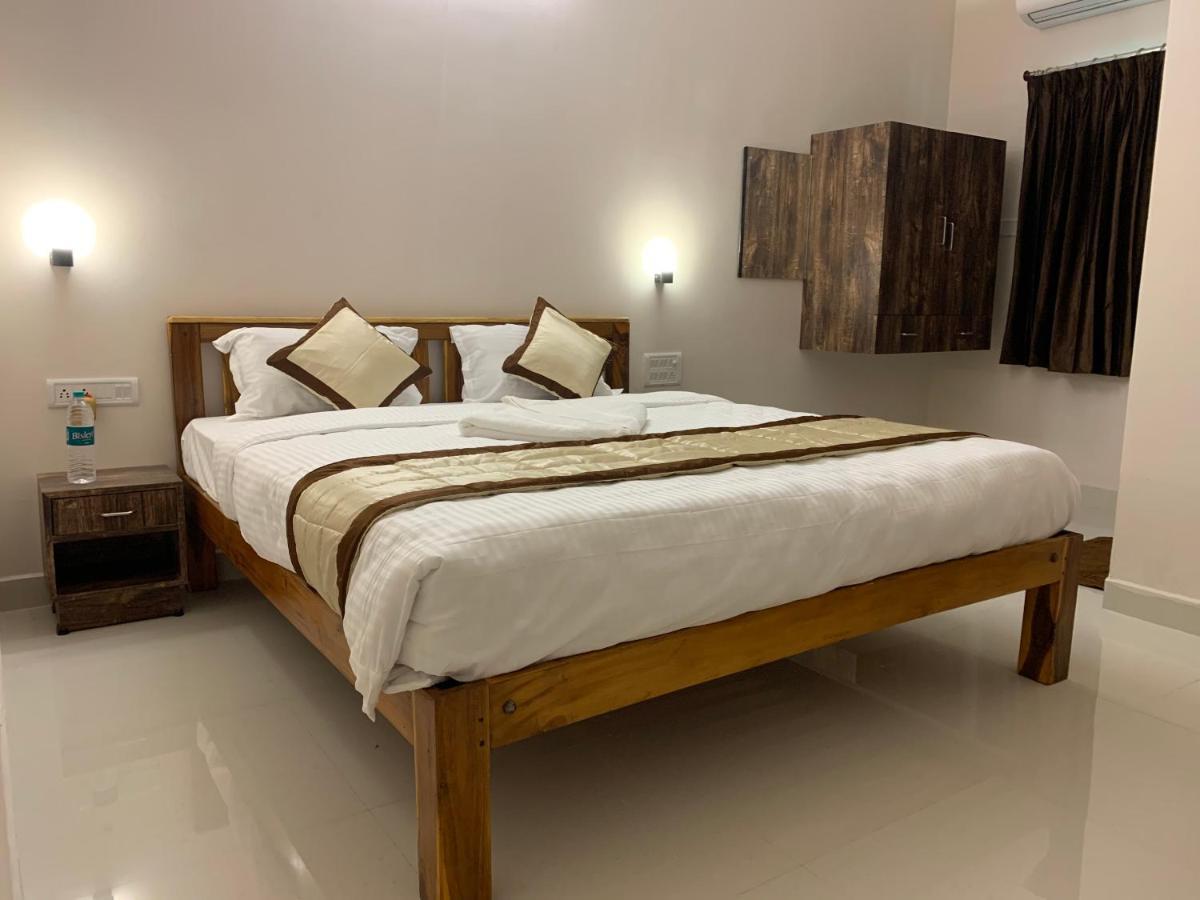 Hotel Rani And Rani Residency بونديتْشيري المظهر الخارجي الصورة
