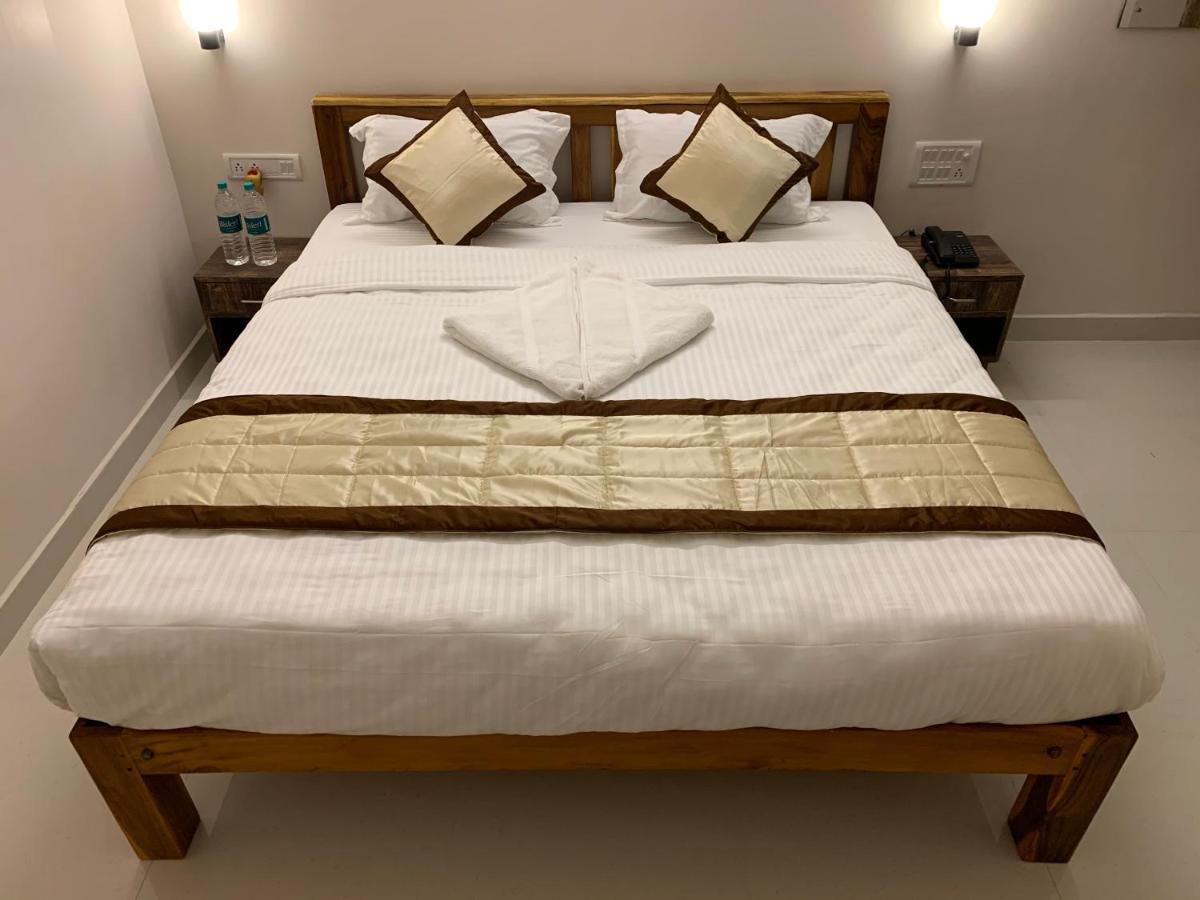 Hotel Rani And Rani Residency بونديتْشيري المظهر الخارجي الصورة