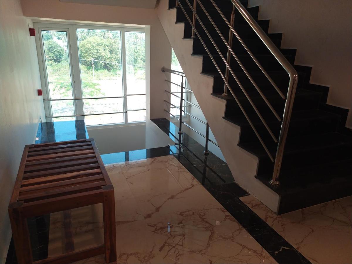 Hotel Rani And Rani Residency بونديتْشيري المظهر الخارجي الصورة