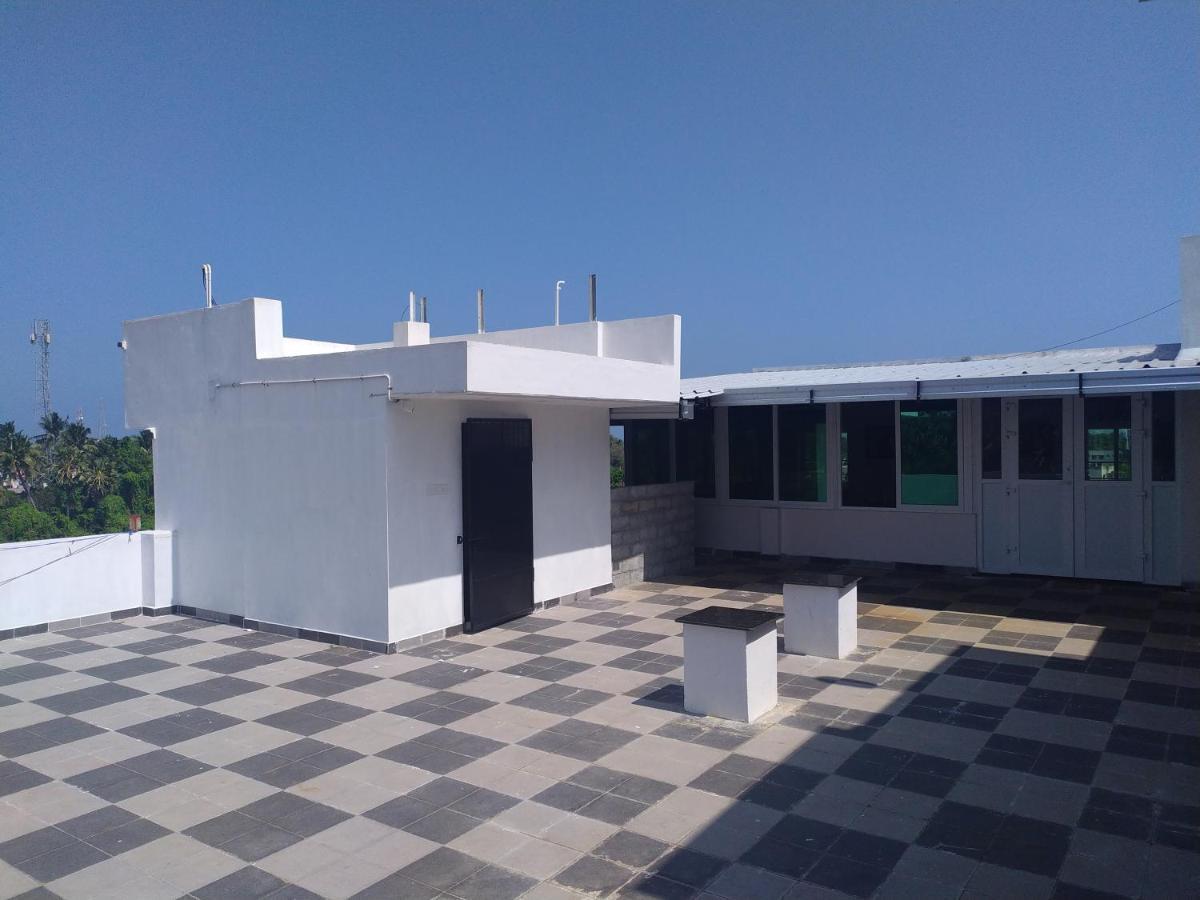 Hotel Rani And Rani Residency بونديتْشيري المظهر الخارجي الصورة
