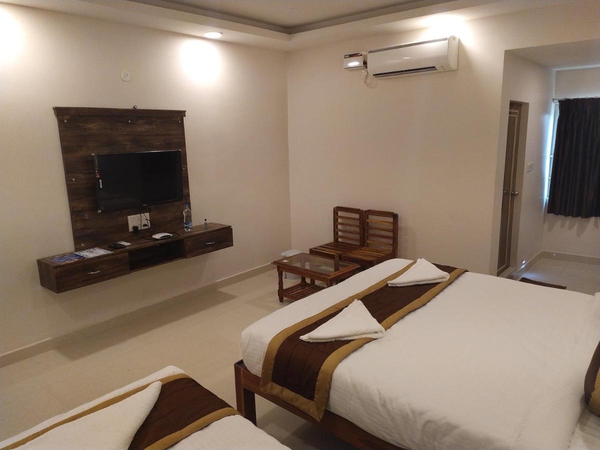 Hotel Rani And Rani Residency بونديتْشيري المظهر الخارجي الصورة
